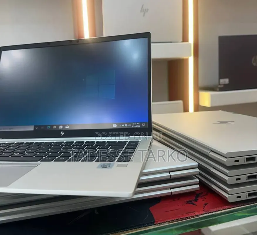 New Laptop HP EliteBook 830 G8 16GB Intel Core i7 SSD 512GB
