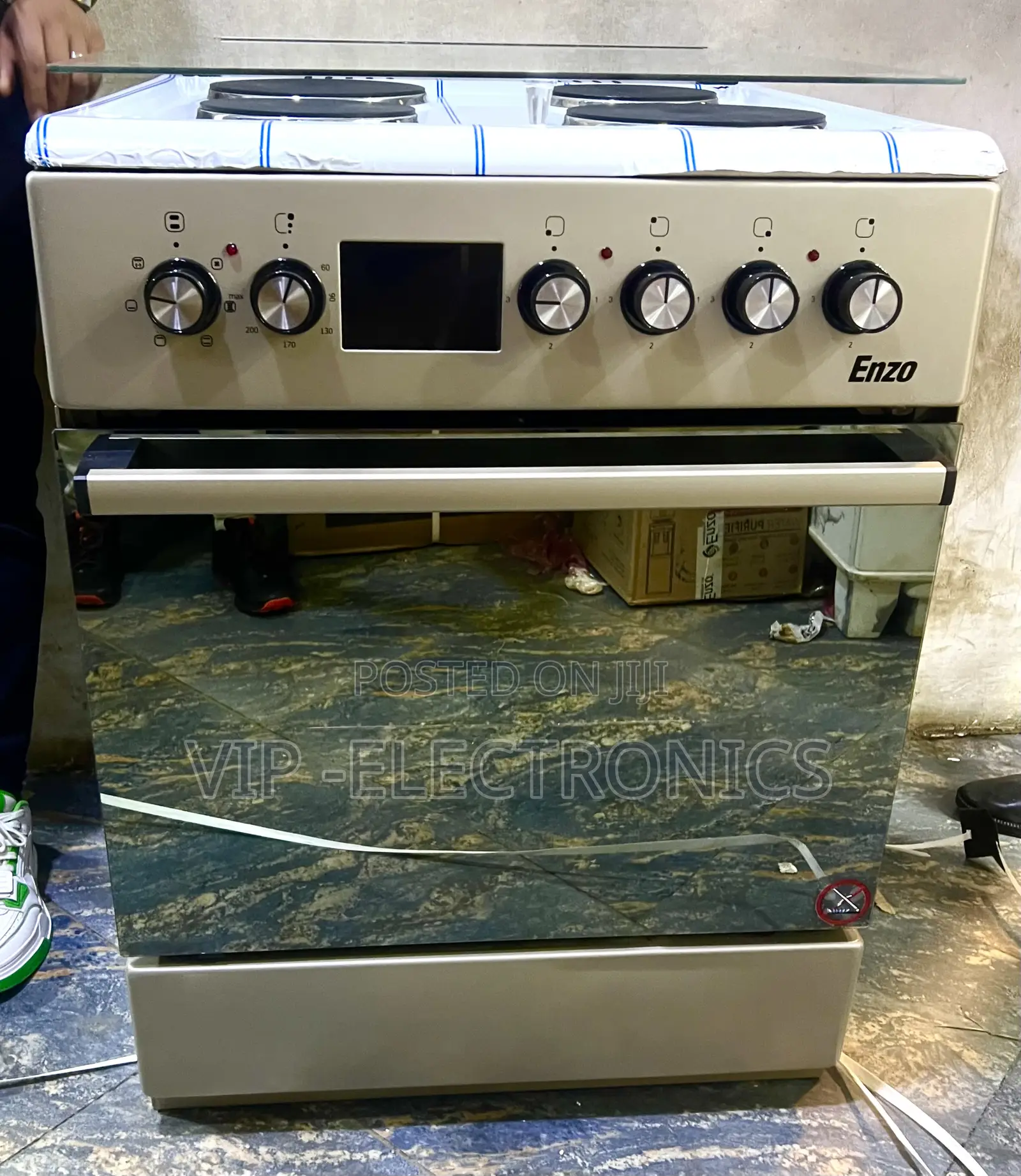 Enzo Oven 4 Burner Electric Cooker, Designed for Efficient Cooking