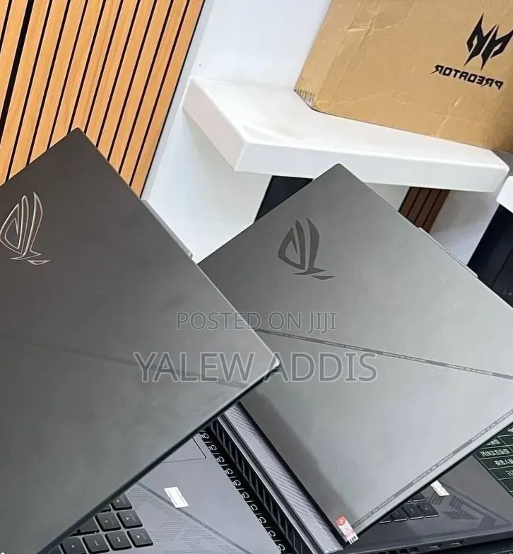 New Laptop Asus ROG Strix SCAR II 16GB Intel Core i9 SSD 1T