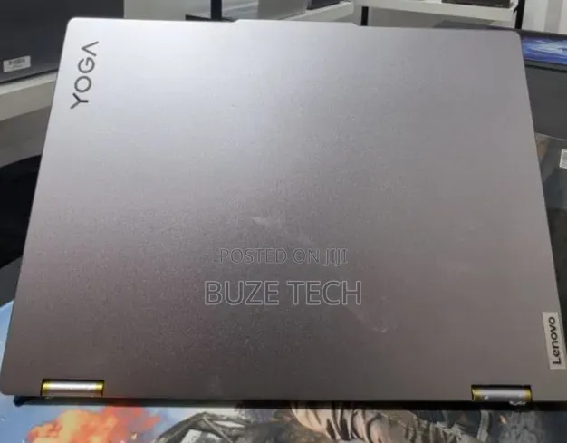 New Laptop Lenovo 16GB AMD Ryzen 7 SSD 512GB