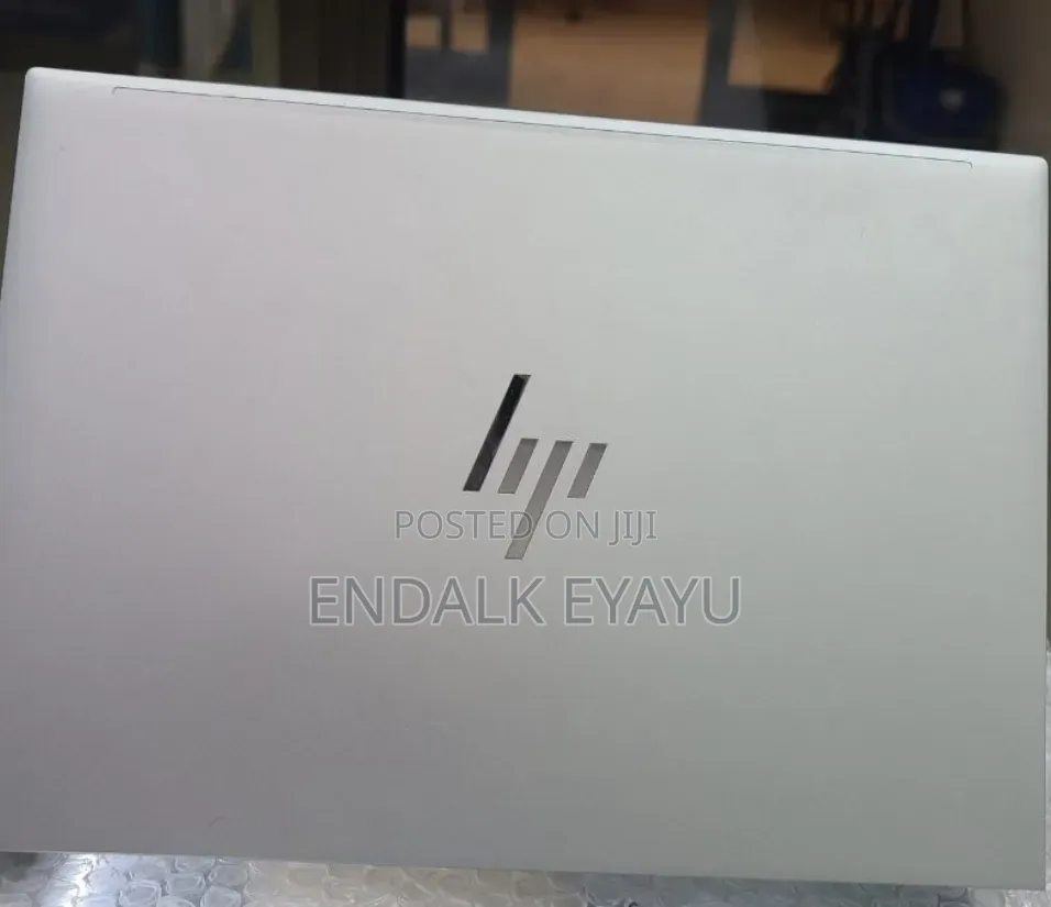 New Laptop HP EliteBook 830 G9 16GB Intel Core i5 SSD 512GB
