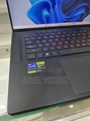 New Laptop Asus ROG ZEPHYRUS (GX501) 16GB Intel Core i9 SSD 1T