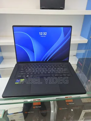 New Laptop Asus ROG ZEPHYRUS (GX501) 16GB Intel Core i9 SSD 1T