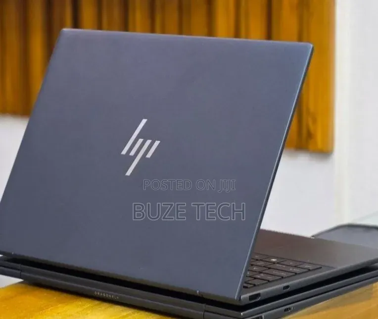 New Laptop HP Dragonfly G3 16GB Intel Core i7 SSD 512GB
