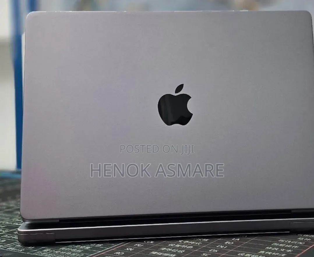 New Laptop Apple MacBook Pro 2021 M1 32GB Apple M1 SSD 512GB
