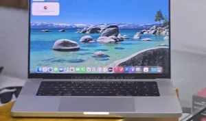 New Laptop Apple MacBook Pro 2021 M1 32GB Apple M1 SSD 512GB