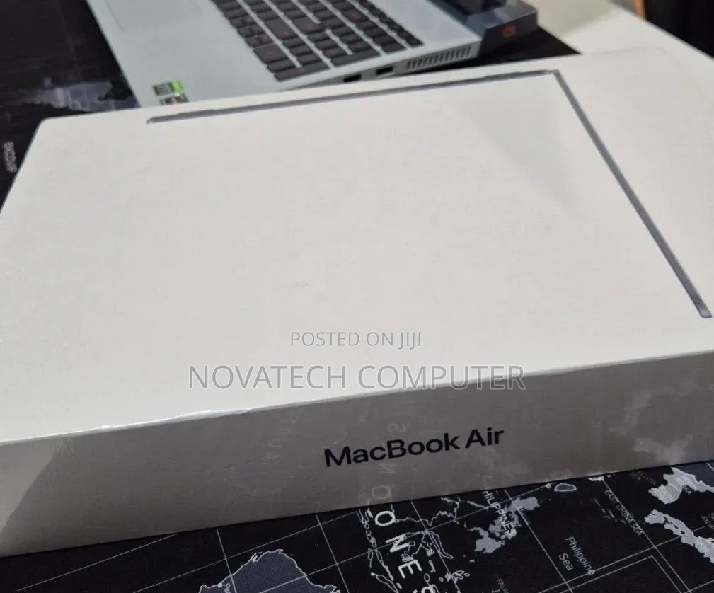 Laptop Apple MacBook Air 2022 M2 8GB Intel Core M2 SSD 256GB