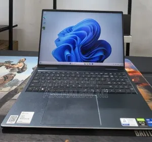 New Laptop Dell Inspiron 15 16GB Intel Core i7 SSD 512GB