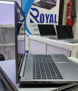 New Laptop HP ZBook Studio 32GB Intel Core i9 SSD 512GB