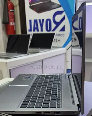 New Laptop HP ZBook Studio 32GB Intel Core i9 SSD 512GB