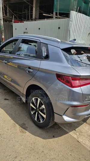 BYD E2 43 kWh 94 hp FWD 2025 Gray