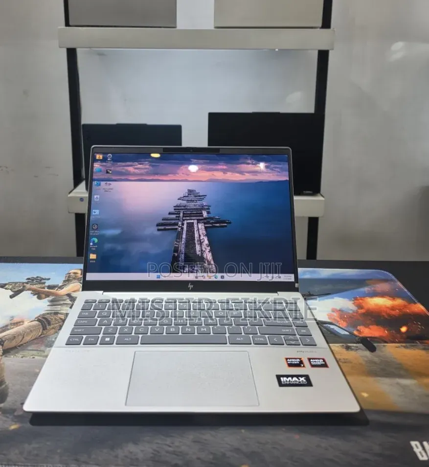 New Laptop HP Pavilion 10 32GB AMD Ryzen 7 SSD 1T