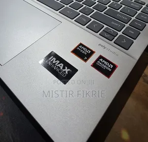 New Laptop HP Pavilion 10 32GB AMD Ryzen 7 SSD 1T