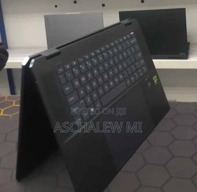 New Laptop HP OmniBook 5 16" 32GB Intel Core Ultra 7 SSD 1T