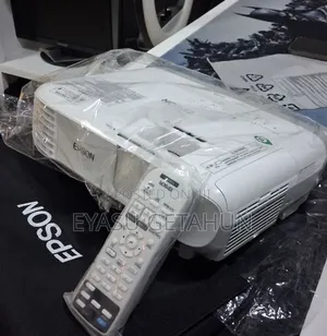 BRAND NEW EPSON Projector 
Has Remote 
Model Name: EB-x39