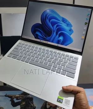 New Laptop Dell 16GB Intel Core i7 SSD 512GB