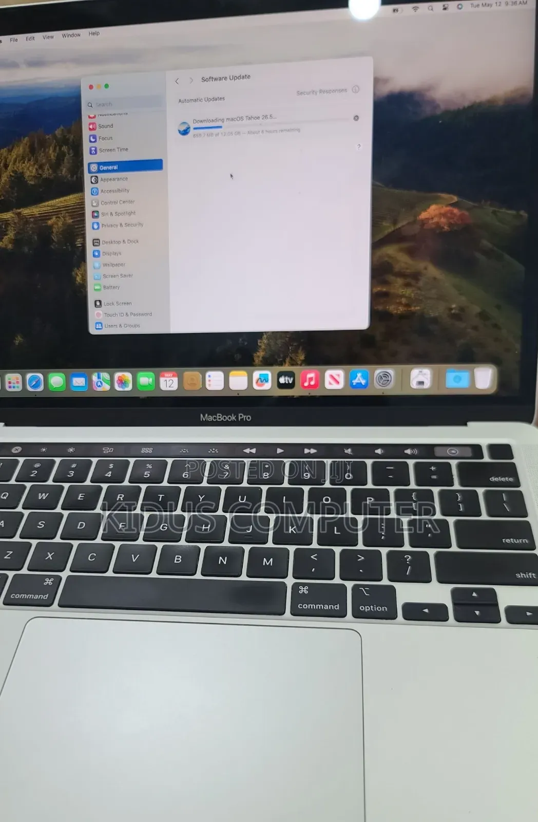 New Laptop Apple MacBook Pro 2020 M1 16GB Apple M1 SSD 256GB