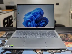 New Laptop Dell Inspiron 15 16GB Intel Core i7 SSD 512GB