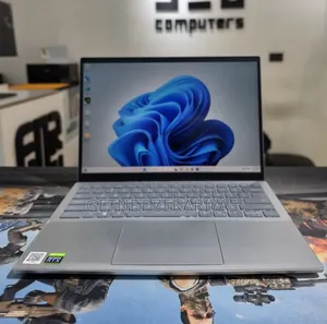 New Laptop Dell Inspiron 15 16GB Intel Core i7 SSD 512GB