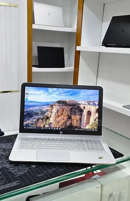 Laptop HP Envy 13 12GB Intel Core i5 HDD+SSD 1T