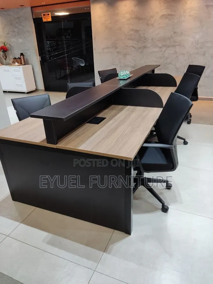 Work Station/Group Tabel Befelegut Amarach Ena Design Eneseralen