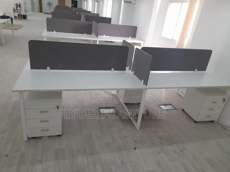 Work Station/Group Tabel Befelegut Amarach Ena Design Eneseralen