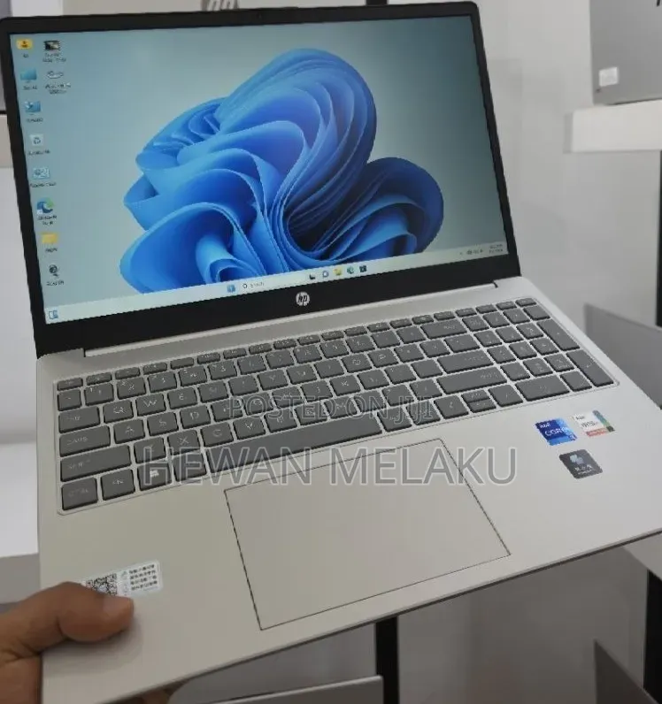 New Laptop HP Stream Notebook 16GB Intel Core i7 SSD 1T
