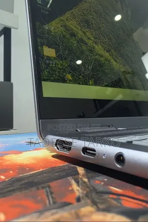 New Laptop Lenovo Yoga 3 16GB Intel Core Ultra 5 SSD 512GB