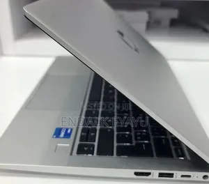 New Laptop HP 630 16GB Intel Core i5 SSD 512GB