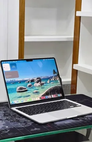 New Laptop Apple MacBook Air 2022 M2 8GB Intel Core M2 SSD 256GB