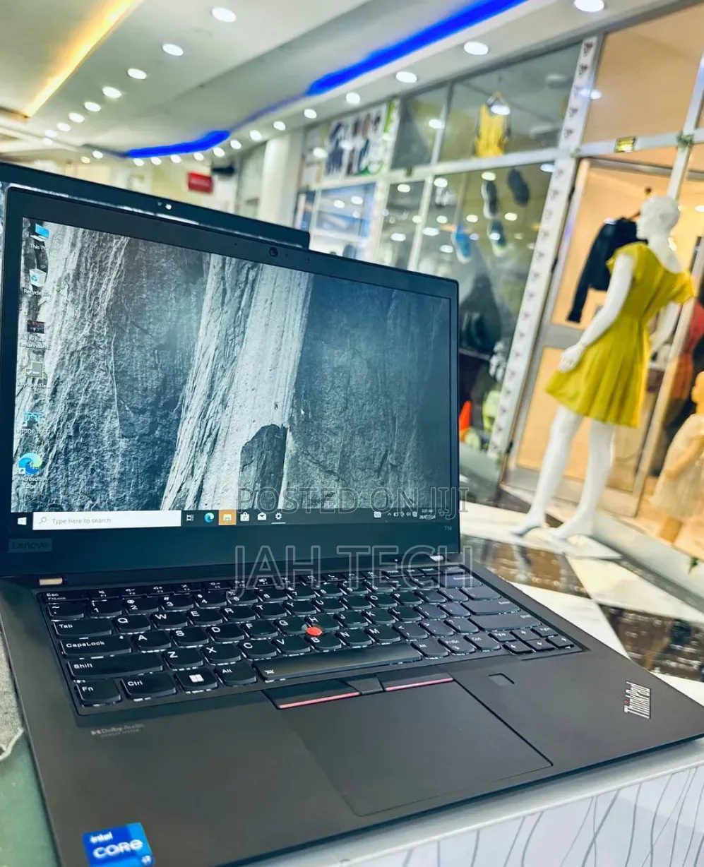 New Laptop Lenovo ThinkPad T14 16GB Intel Core i7 SSD 512GB