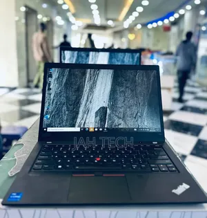 New Laptop Lenovo ThinkPad T14 16GB Intel Core i7 SSD 512GB