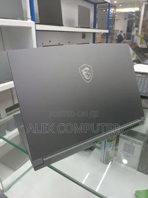 New Laptop MSI 16GB Intel Core i7 SSD 512GB