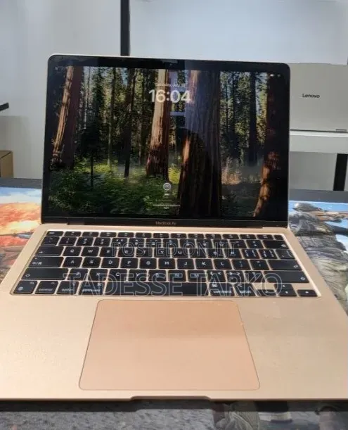 New Laptop Apple MacBook Air 2020 M1 8GB Apple M1 SSD 256GB