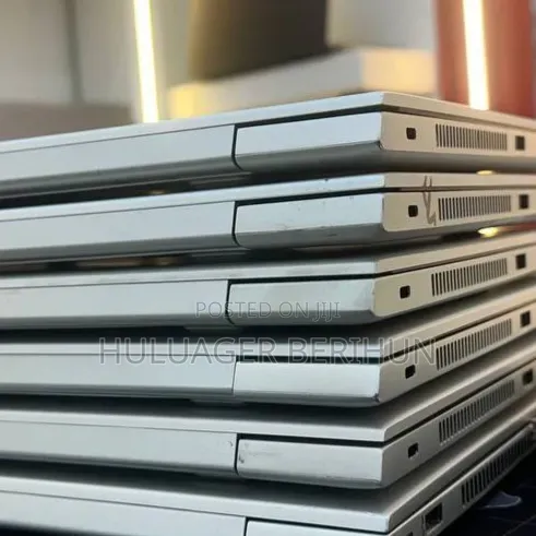 New Laptop HP EliteBook 840 G5 8GB Intel Core i7 SSD 512GB