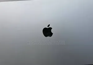 New Laptop Apple MacBook Pro 2020 M1 32GB Apple M1 SSD 512GB