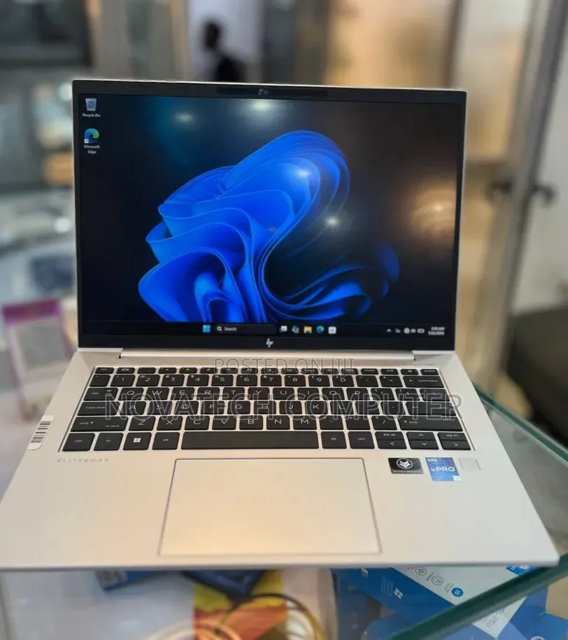Laptop HP EliteBook 840 G9 16GB Intel Core i5 SSD 512GB