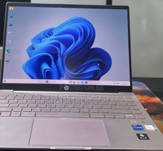 New Laptop HP Pavilion 14 16GB Intel Core i7 SSD 512GB