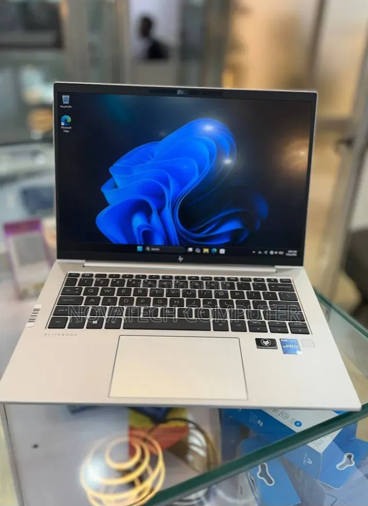 Laptop HP EliteBook 840 G9 16GB Intel Core i5 SSD 512GB