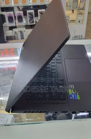 New Laptop Asus ROG Zephyrus G16 16GB Intel Core i7 SSD 512GB