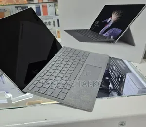 New Laptop Microsoft Surface 8GB Intel Core i5 SSD 128GB