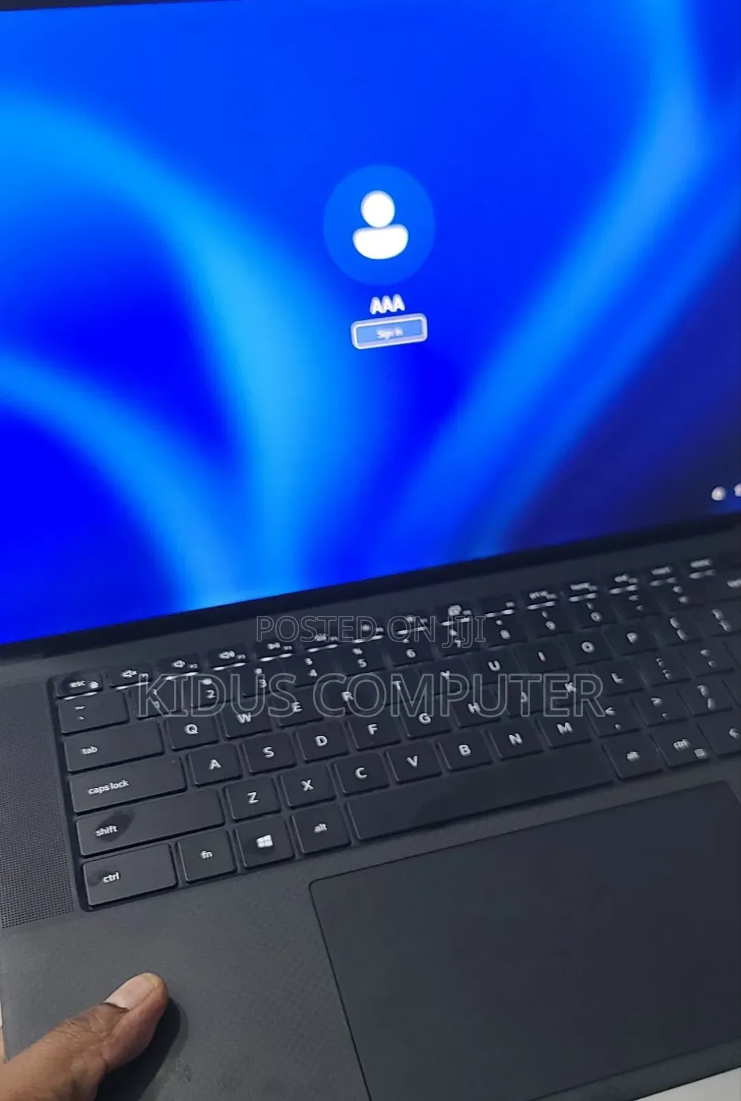 New Laptop Dell XPS 15 16GB Intel Core i7 SSD 512GB