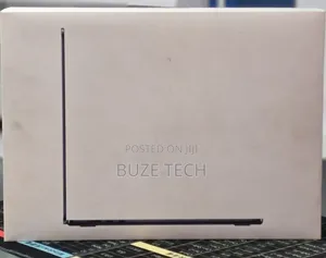 New Laptop Apple MacBook Air 2025 M4 16GB Apple M4 SSD 256GB