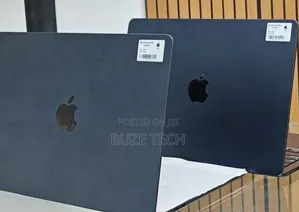 New Laptop Apple MacBook Air 2025 M4 16GB Apple M4 SSD 256GB