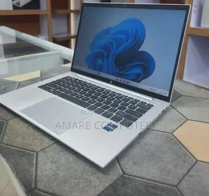 New Laptop HP EliteBook 840 G10 16GB Intel Core i5 SSD 512GB