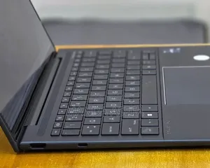 New Laptop HP Dragonfly G3 16GB Intel Core i7 SSD 512GB