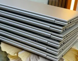 New Laptop HP EliteBook 840 G9 16GB Intel Core i7 SSD 512GB