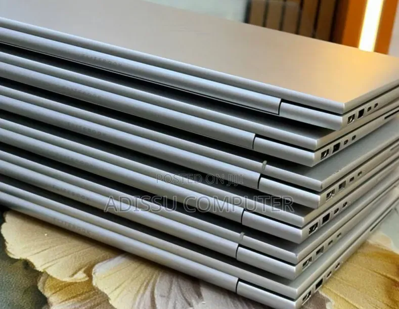 New Laptop HP EliteBook 840 G9 16GB Intel Core i7 SSD 512GB