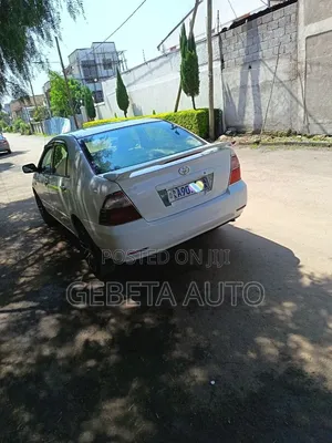 Toyota Corolla 2006 White