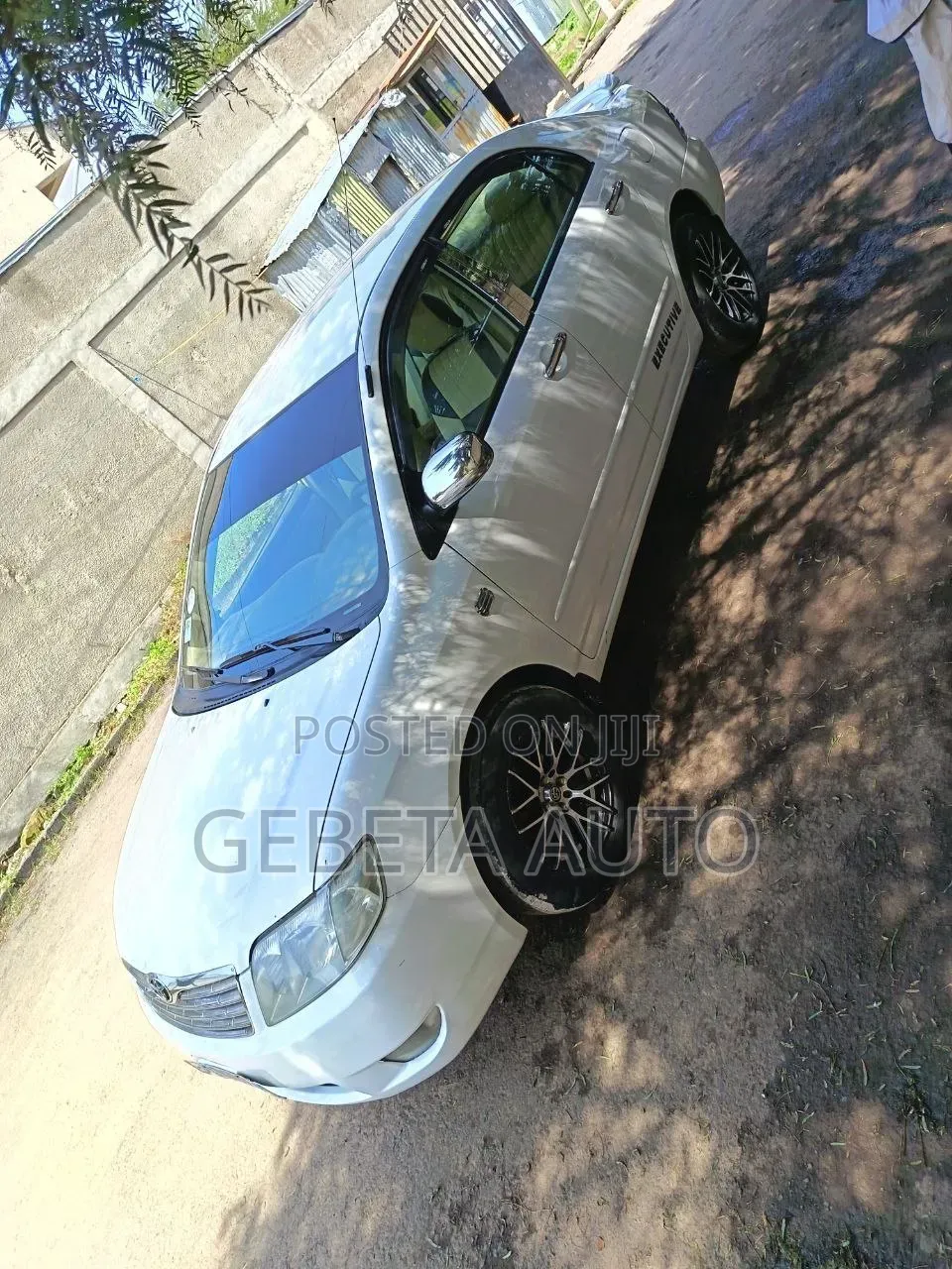Toyota Corolla 2006 White